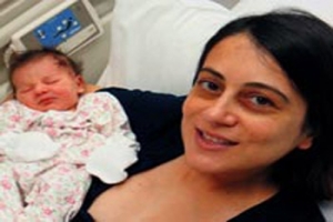 KIZINI BİR HAFTA KUCAĞINA ALABİLDİ