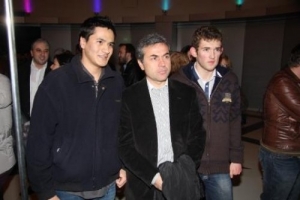 CEM YILMAZ'DAN KOCAMAN'A JEST