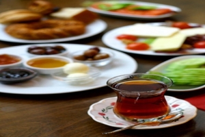DENGELİ KAHVALTIYLA KİLO VER