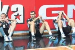 BEŞİKTAŞ VOLEYBOL TAKIMI DAYAK YEDİ