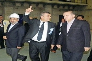 N&Uuml;KLEER KARŞITI BİLGİSAYAR KULLANMIYOR MU?