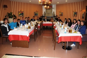 BAŞKAN AKTAŞ'TAN &Ouml;ĞRENCİ MECLİSİ BAŞKANLARINA YEMEK