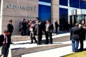 AK PARTİ'DE ADAYLARA 6 SORU