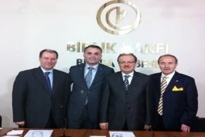 HİZMET İ&Ccedil;İN YOLA &Ccedil;IKTIK