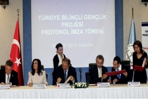 GEN&Ccedil;LİK İ&Ccedil;İN 5 DEV İMZA