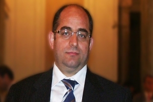 KIZAĞA &Ccedil;EKİLDİ