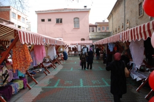 HANIM ELİ &Ccedil;ARŞISI A&Ccedil;ILDI