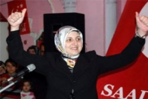 ERBAKAN'IN KIZINA ADAYLIK TEKLİFİ