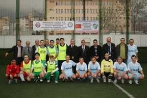 SAĞLIK EKİPLERİ SAHADA