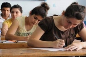 HER SINAVDAN PİS KOKULAR Y&Uuml;KSELİYOR