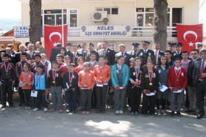 KELES'TE RENKLİ POLİS HAFTASI KUTLAMALARI