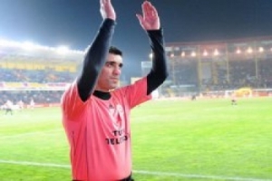 HAKAN Ş&Uuml;K&Uuml;R NEREDEN ADAY?