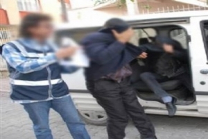 ACEMİ HIRSIZLAR