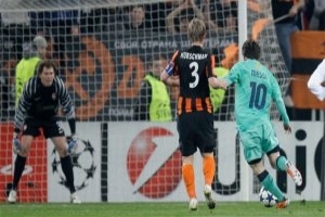 MESSİ TARİHE GE&Ccedil;Tİ