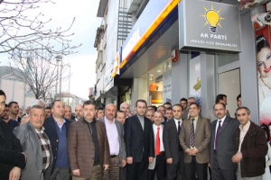 ADAY G&Ouml;STERİLMEYEN VEKİLİN VEFASI