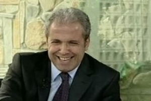 MİLLETVEKİLLERİ ADAYLARININ M&Uuml;LAKATTA İNANILMAZ TAKTİKLERİ