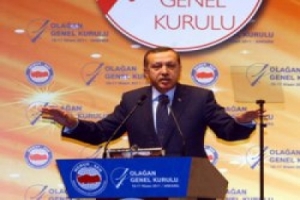 ERDOĞAN: KENDİ &Uuml;LKESİNE FRANSIZ KALANLAR VAR