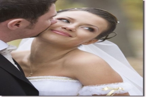 KADININ EVLİLİĞE VAKTİ YOK