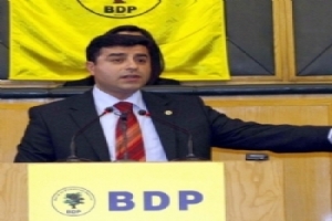 SELAHATTİN DEMİRTAŞ K&Ouml;ŞK'E &Ccedil;IKACAK