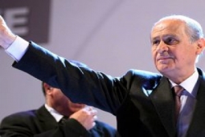 BAH&Ccedil;ELİ'DEN SERT A&Ccedil;IKLAMALAR