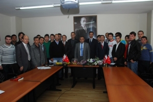 5. MİLLETLERARASI TURNUVANIN KURALARI &Ccedil;EKİLDİ