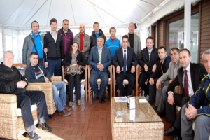 SPORUN SORUNLARINA &Ccedil;&Ouml;Z&Uuml;M BULACAĞIZ