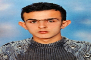 23 YAŞINDA KANSERE YENİLDİ