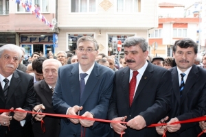 ŞAYPA MAĞAZALAR ZİNCİRİ GİTGİDE B&Uuml;Y&Uuml;YOR