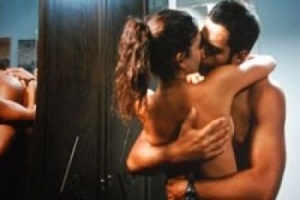BEREN'İN ALEYHİNE TANIKLIK ETTİ