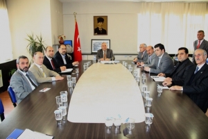 PARTİLERDEN CENTİLMENLİK ANLAŞMASI