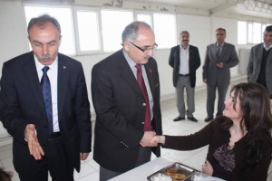 MHP'Lİ ADAYLARDAN OSB İŞ&Ccedil;İLERİNE ZİYARET