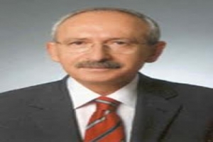 Y&Uuml;REĞİN VARSA KARŞIMA &Ccedil;IK