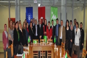 KADINA DUYARLI B&Uuml;T&Ccedil;ELEME