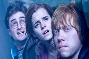 HARRY POTTER 3 BOYUTLU VEDA EDİYOR