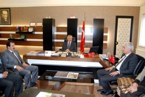ŞAHİN'DEN İL &Ouml;ZEL İDARESİ'NE ZİYARET