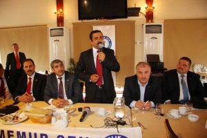 BU &Uuml;LKEDE 122 BİN HEKİM 400 BİN HEMŞİREYE İHTİYA&Ccedil; VAR