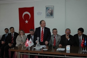 DP'Lİ ADAYLARINDAN MUHTARLAR DERNEĞİ'NE ZİYARET