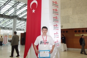 MATEMATİK OLİMPİYATLARINDA HARMANCIK'A BRONZ MADALYA