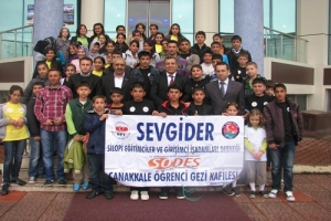 SEVGİ-DER'DEN SAFVET'E TEŞEKK&Uuml;R ZİYARETİ