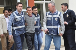 DEHŞET SA&Ccedil;AN ZANLI ADLİYE SEVK EDİLDİ