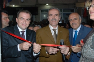 MATLI: HİZMET İ&Ccedil;İN DURMAK YOK KOŞMAK GEREK