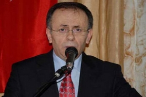 O VEKİLİN EŞİ İLK KEZ KONUŞTU