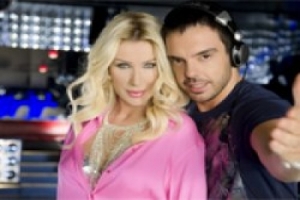 SEDA SAYAN &Uuml;NL&Uuml; DJ İLE KLİP &Ccedil;EKTİ