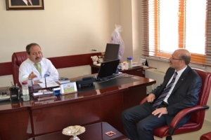 &Ouml;ZT&Uuml;RK'TEN NİL&Uuml;FER BELEDİYESİ'NE ELEŞTİRİ