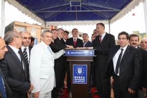G&Uuml;RSU'YA YARI OLİMPİK Y&Uuml;ZME HAVUZU