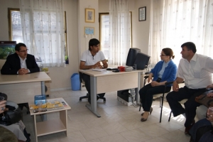HACIOĞLU'NDAN LİSANS &Ouml;ĞRENCİLERİNE M&Uuml;JDE