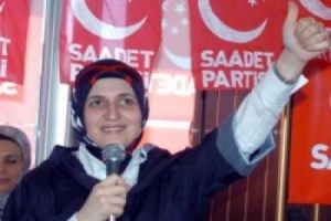 ERBAKAN'IN KIZI AKP'YE Y&Uuml;KLENDİ