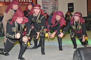ORHANGAZİ'DE KAKFAS R&Uuml;ZGARI