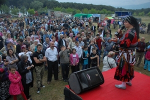 KADIRGA ŞENLİKLERİNDE B&Uuml;Y&Uuml;K COŞKU