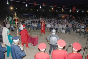 ALTINTAŞ K&Ouml;Y&Uuml;NDE RENKLİ FESTİVAL